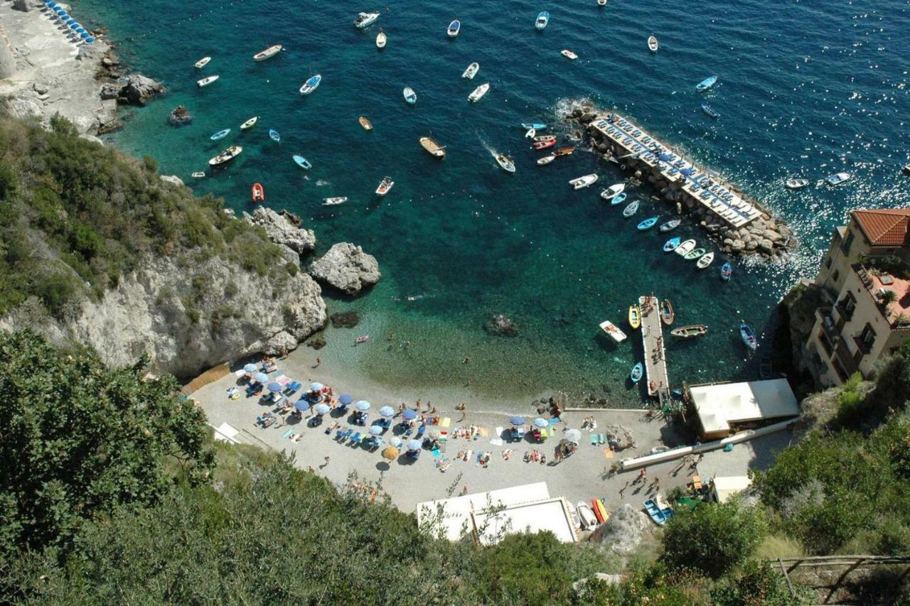 Holidays Perla D'Амалфи Екстериор снимка